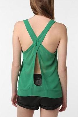 UO Tank