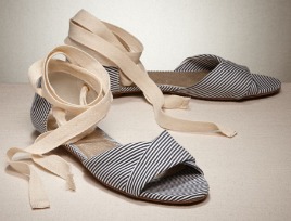 3 AEO Seersucker Ankle Wrap Flat