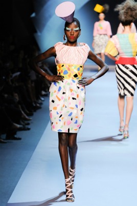 2 Christian Dior-Clown