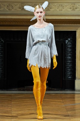 4 Alexis Mabille-Peter Pan
