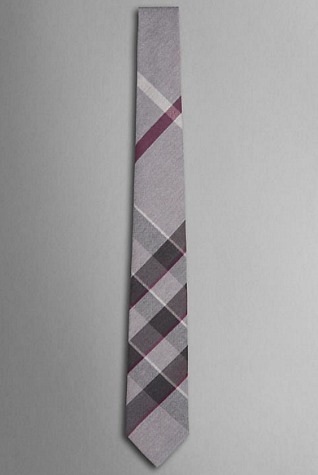 2. Burberry Tie