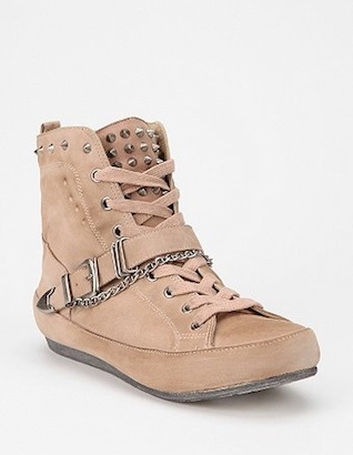 2. Sam Edelman Sneaker