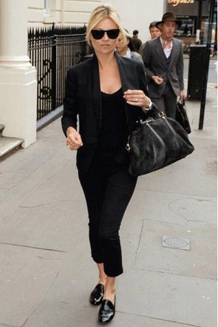 Kate-Moss-in-Smoking-Slipper