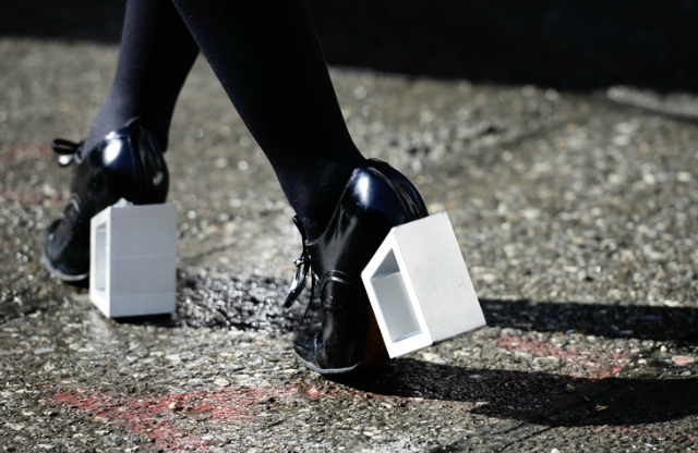 SNTF - Avant Garde Image 1