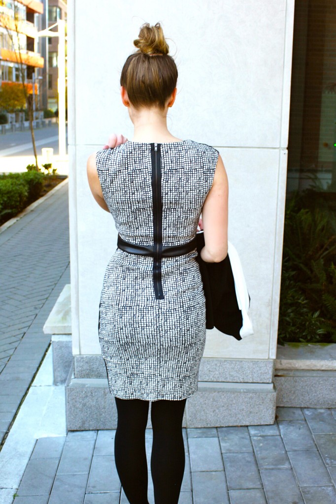 Fashion Jobs - Shift Dress