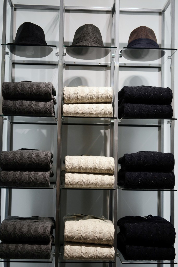 Le Chateau Tsawwassen Mills 33