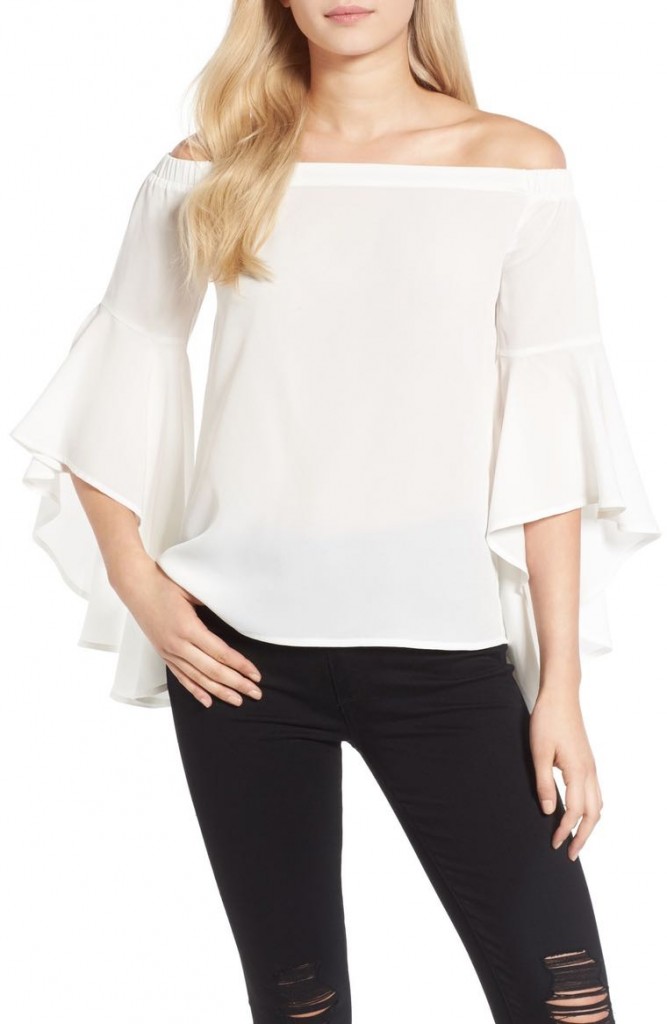 1.Statement Sleeves