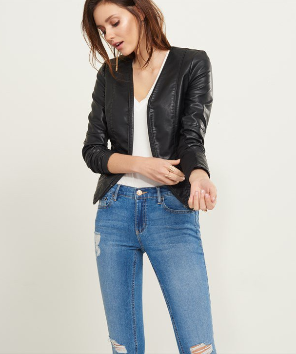 5. DYNAMITE_COLLARLESS