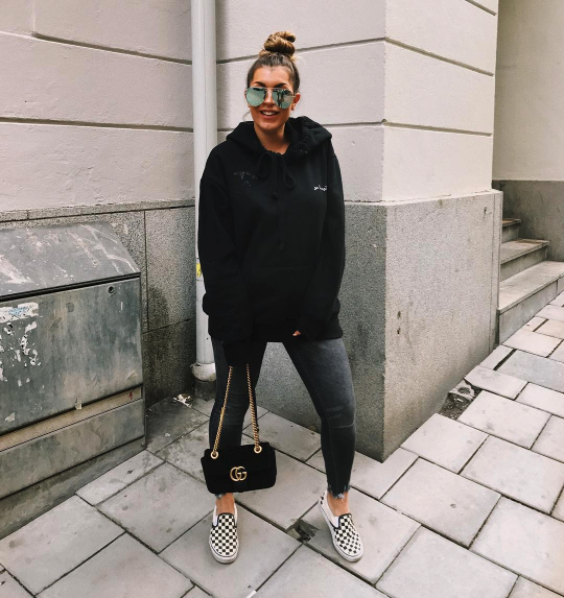 MADELEINBITICI_COZYHOODIES