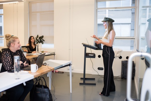 Facetune_25-03-2018-00-55-47