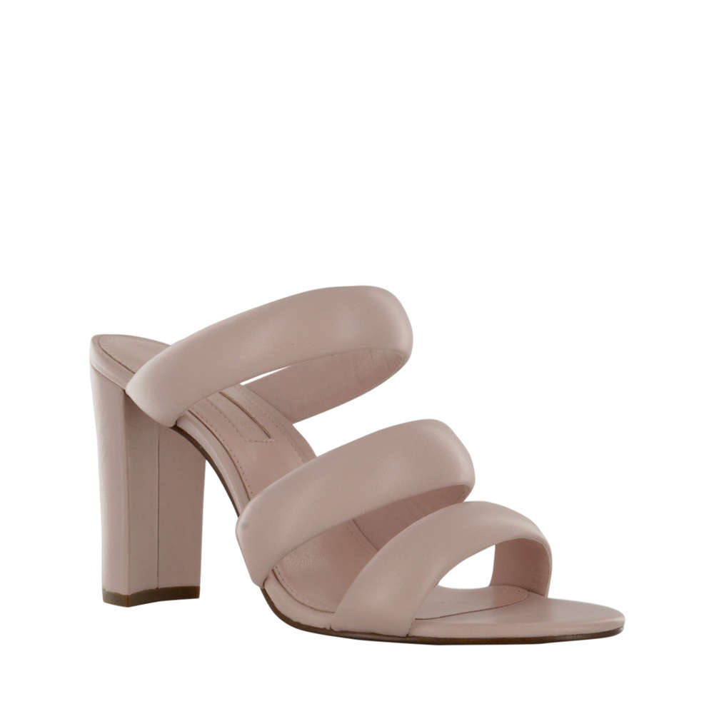 SNTF_5 Warm Weather Shoes To Strut From The Office To Happy Hour In_Avec Les Fills Mara Mule